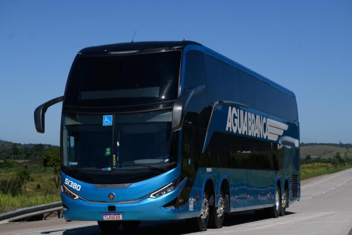 Águia Branca abre 83 vagas de emprego para motoristas e áreas operacionais em três estados