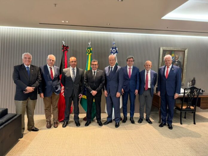 Entidades do transporte público de passageiros levam ao TCU debate sobre financiamento e sustentabilidade do setor