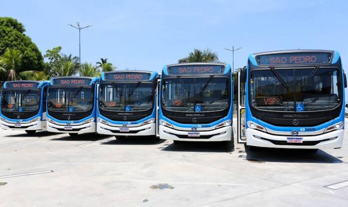 Greve dos rodoviários em Manaus (AM) é temporariamente suspensa e nova reunião com sindicato das empresas de transporte deve ocorrer na quarta-feira (20)