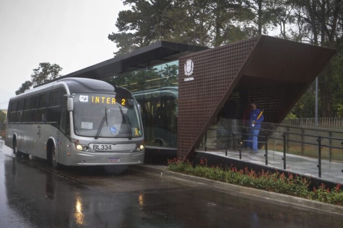 Licitação das Estações Prisma Solar no projeto Novo Inter 2 prevê investimentos de R$ 31 milhões em Curitiba (PR)
