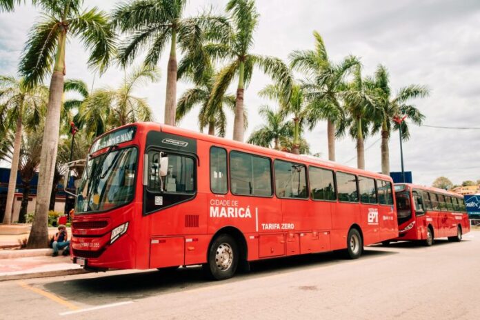 Maricá (RJ) tem mudanças na circulação dos ônibus Vermelhinhos durante celebração do aniversário de 212 anos da cidade