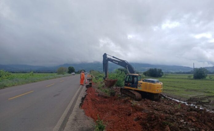 Rio Grande do Sul reconstrói infraestrutura viária com investimento de R$ 3,8 bilhões após enchente histórica