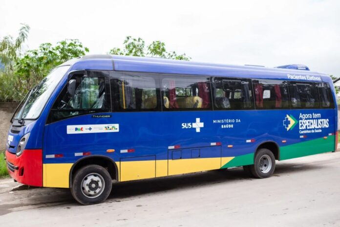 Secretaria Municipal de Saúde de Rio Bonito (RJ) recebe ônibus adaptado para 28 pacientes
